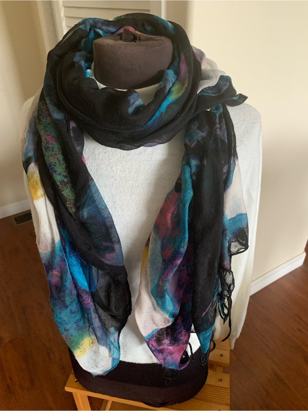 Black Multicolor Watercolor-Print Lightweight Scarf for Women